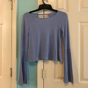 Lavender Long sleeved top with cutout on back